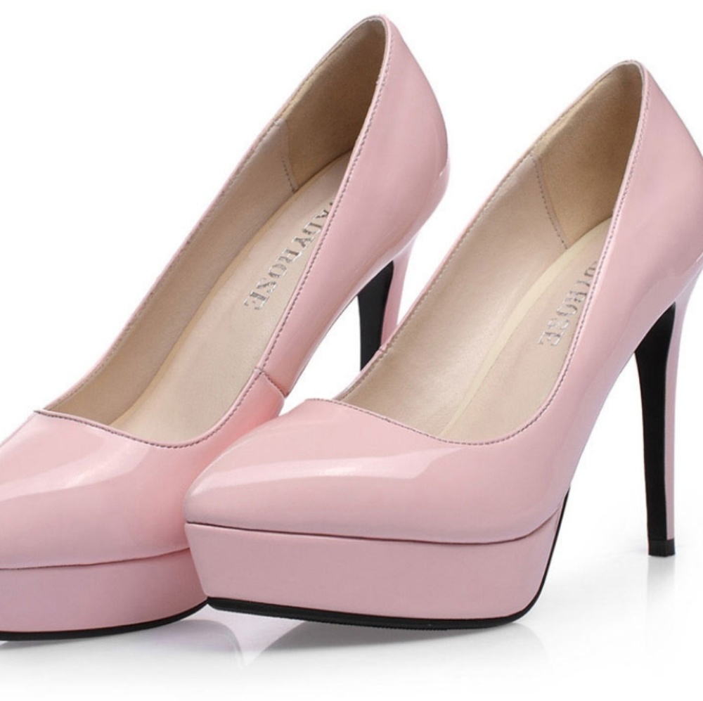 Blush pink pumps